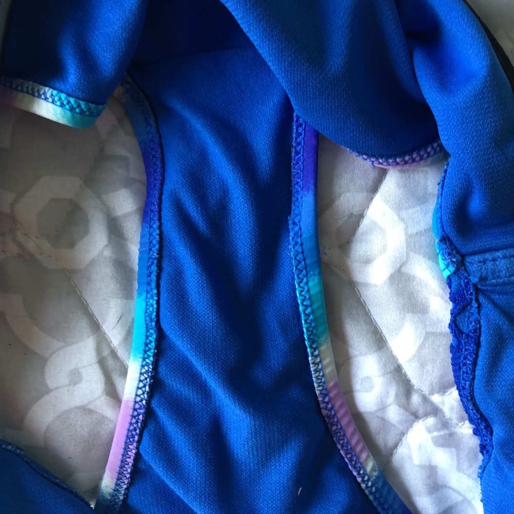 Bikini - Picture 4 of 5